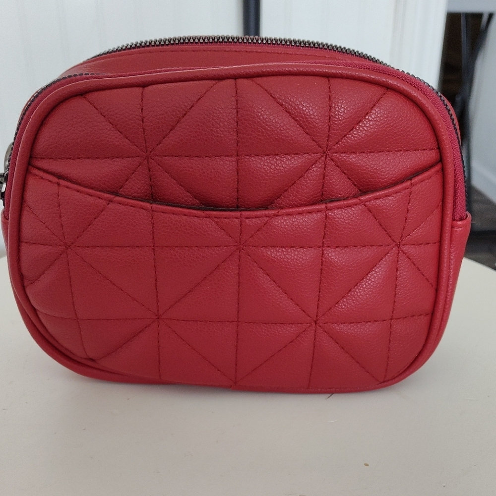 NWOT Vegan Leather Quilted Women's Bag